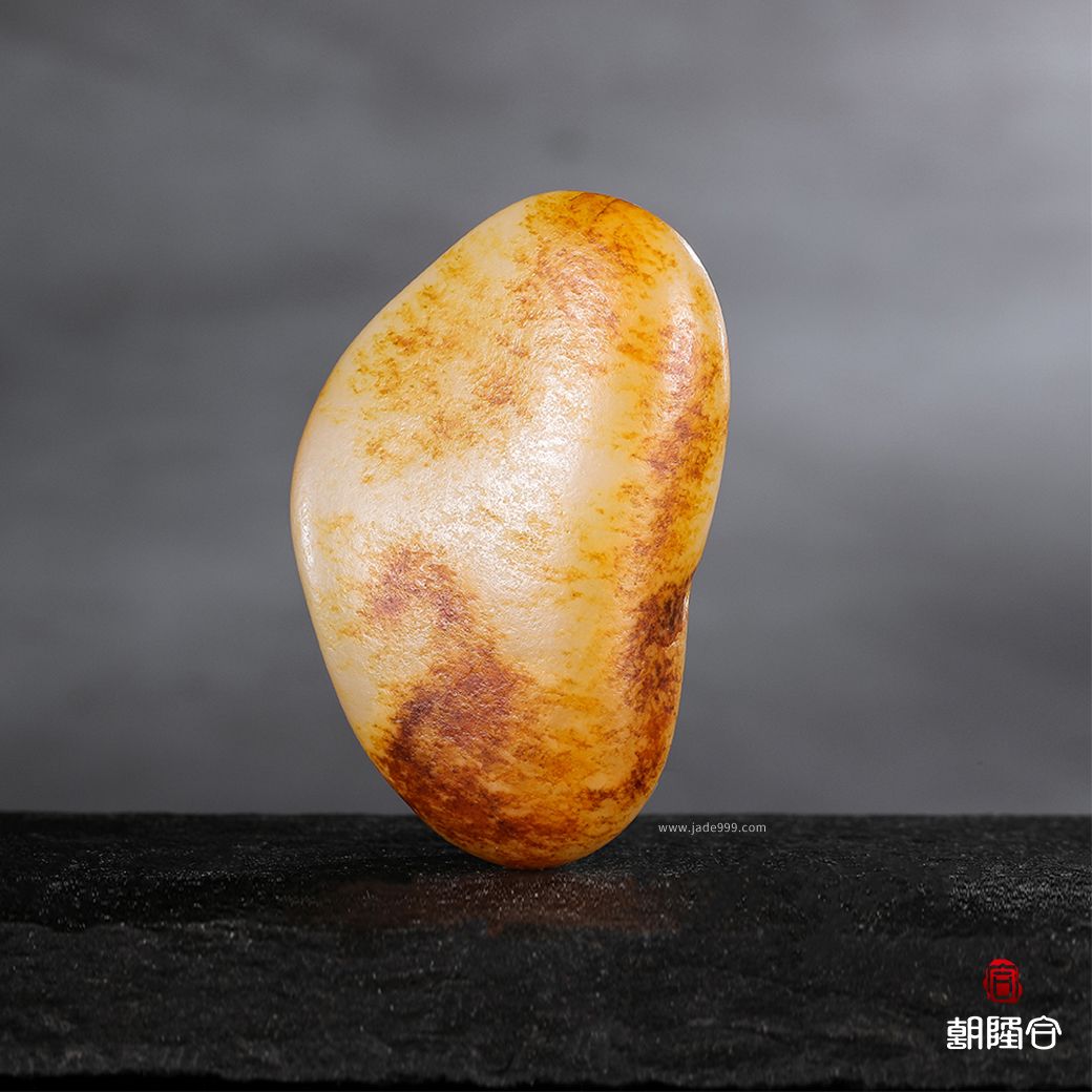 紅皮籽料原石