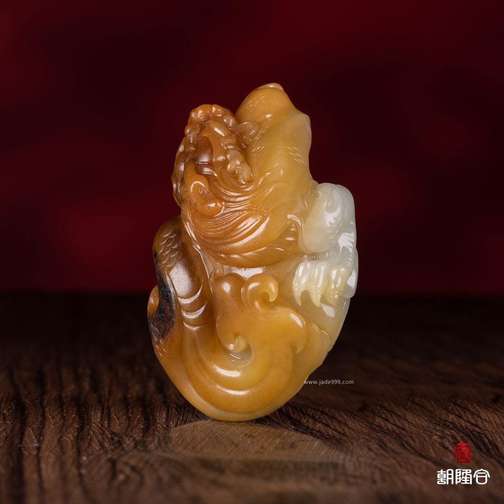 龍行天下