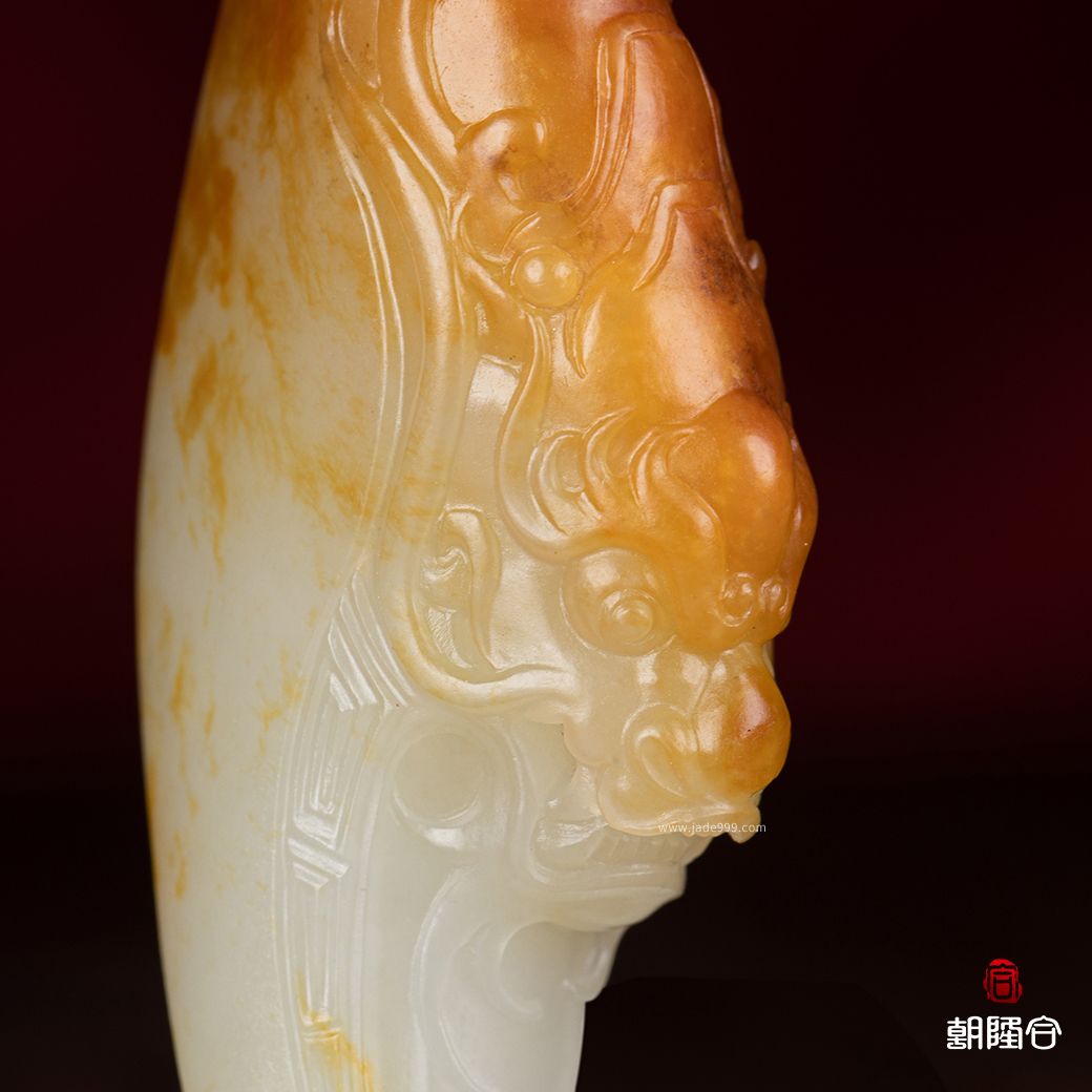 龍行天下