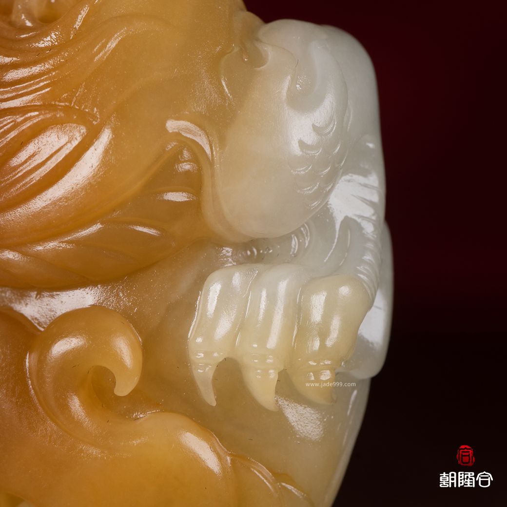 龍行天下