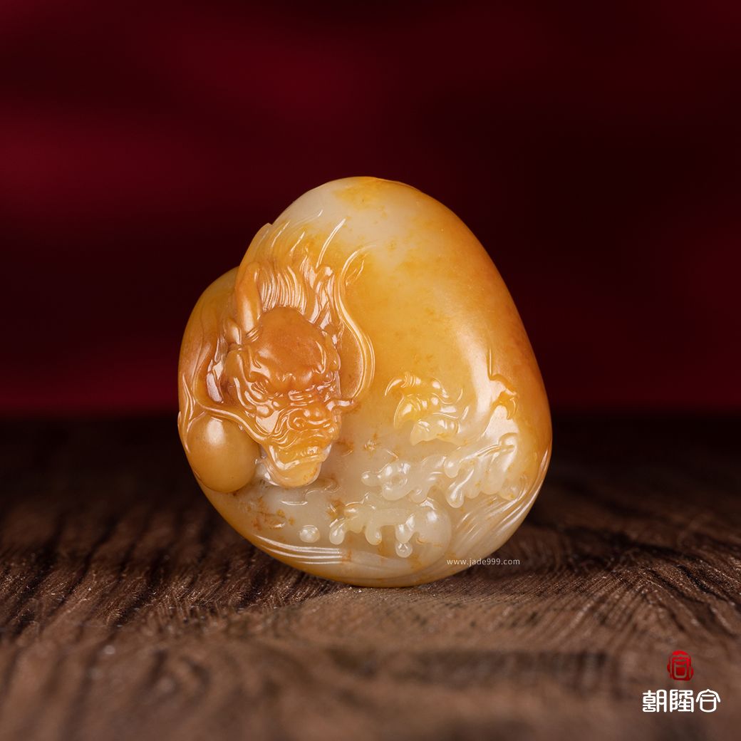 龍行天下