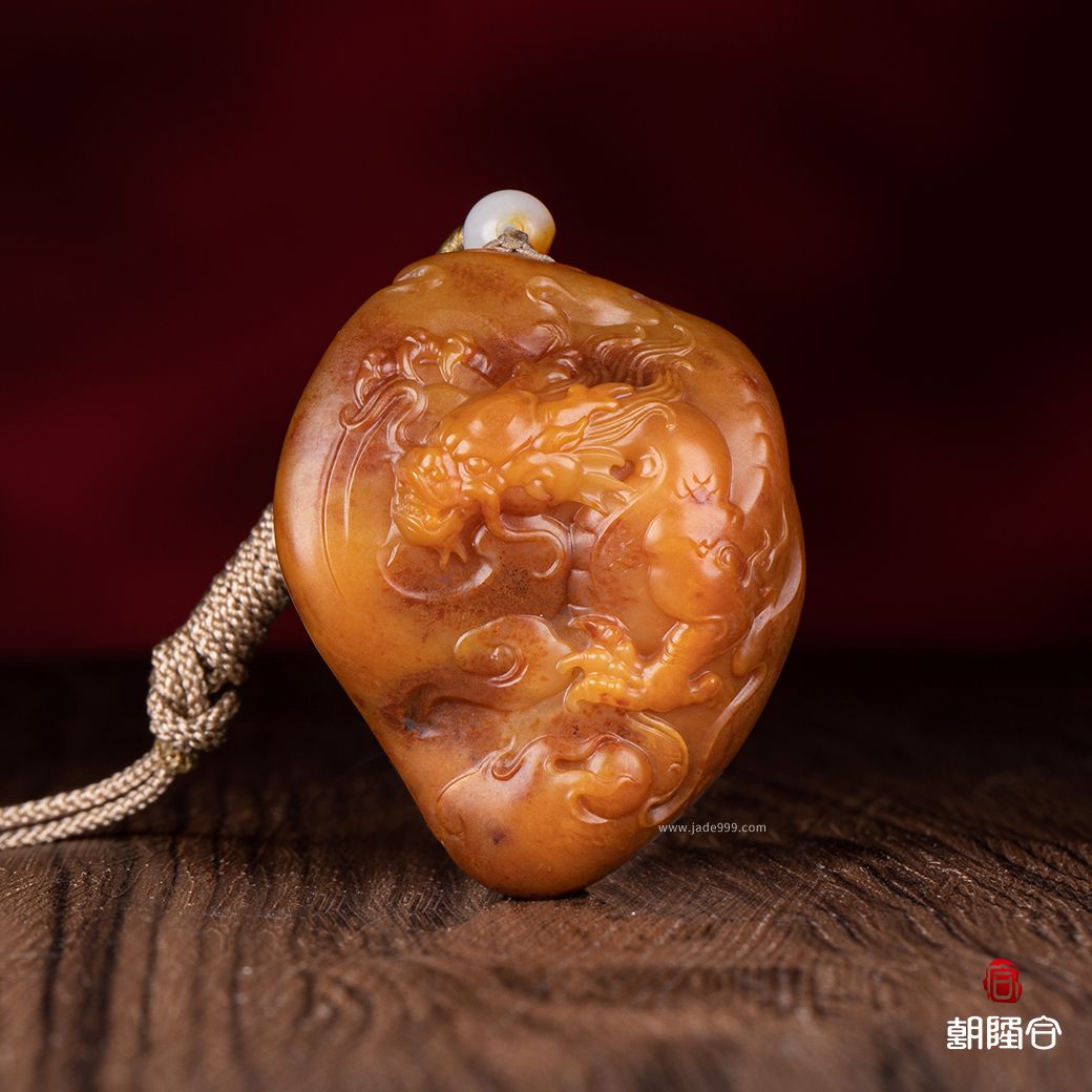 龍行天下